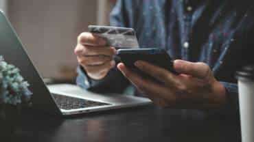 Sécurisation des paiements instantanés via VoP et solutions AP Solutions IO
