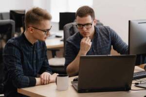 When should the screening solution be changed?